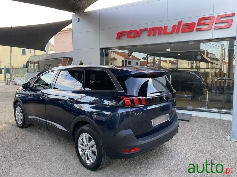 2018' Peugeot 5008 1.5 Bluehdi Active photo #2