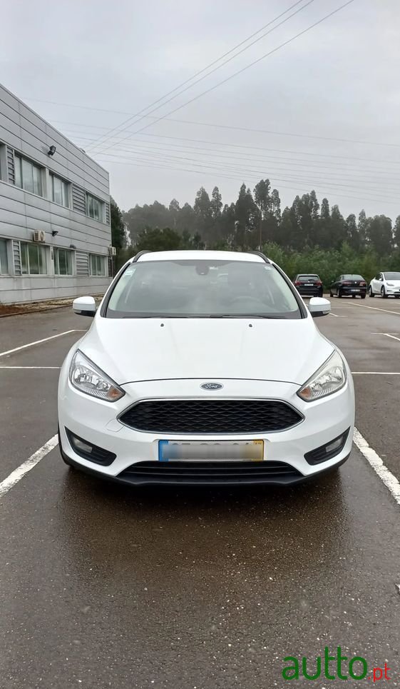 2017' Ford Focus Sw photo #5