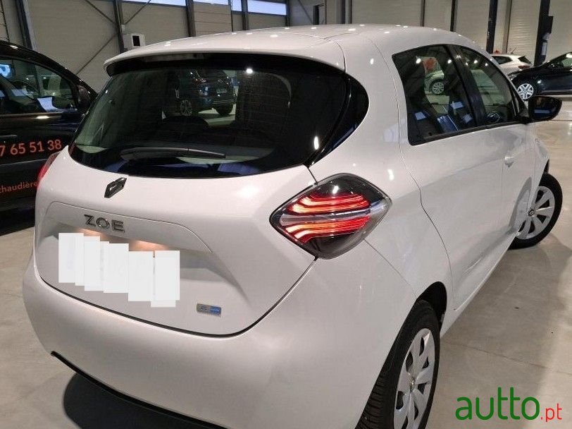 2021' Renault Zoe photo #4