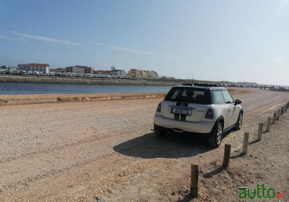 2008' MINI Cooper photo #5