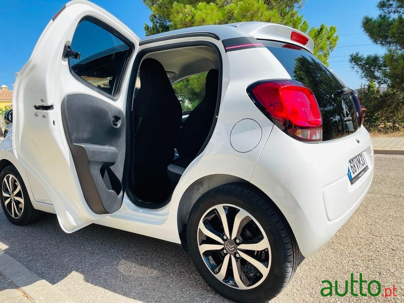 2018' Citroen C1 Elle photo #6