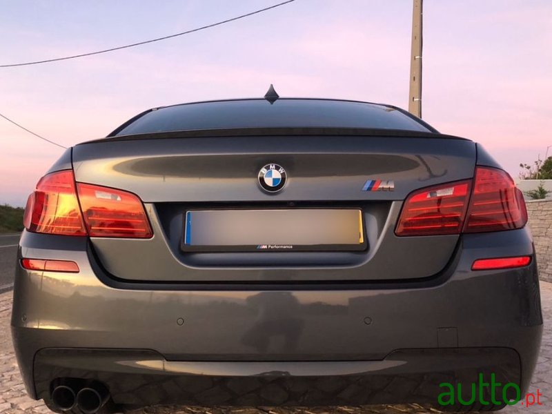 2015' BMW 525 photo #6