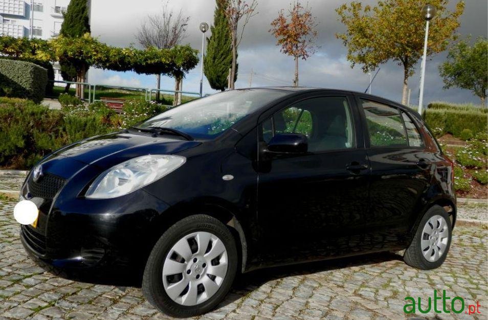 2008' Toyota Yaris 1.0  Ac photo #3