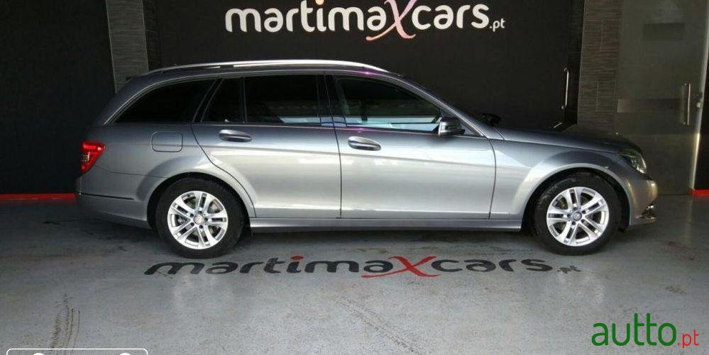 2013' Mercedes-Benz C 220 photo #1