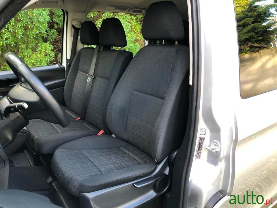 2016' Mercedes-Benz Vito photo #3