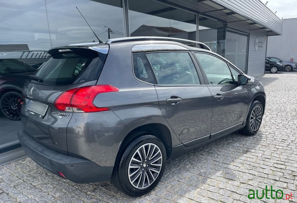 2014' Peugeot 2008 1.6 E-Hdi Active photo #5