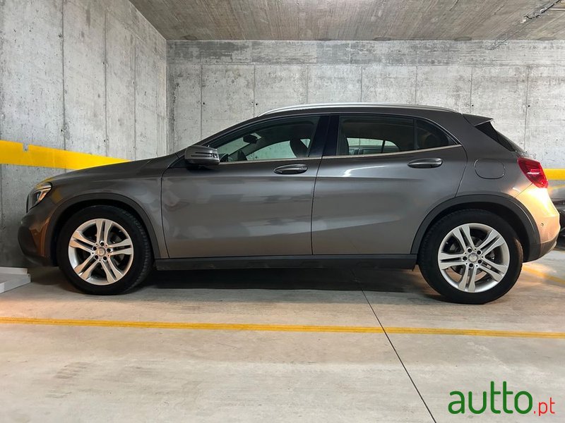 2016' Mercedes-Benz Classe Gla photo #1