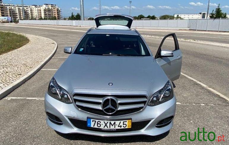 2015' Mercedes-Benz 300 photo #2