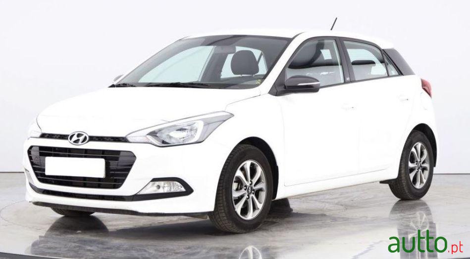 2017' Hyundai i20 photo #1