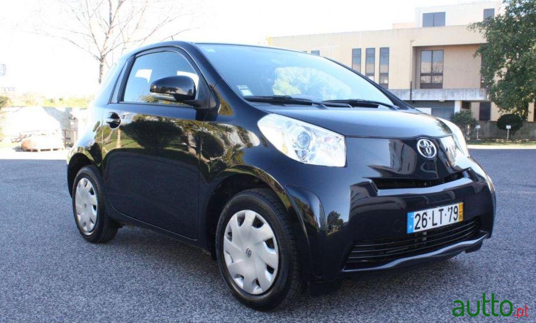 2011' Toyota iQ 1.0 Vvt-I 2 Multidrive Navi photo #1
