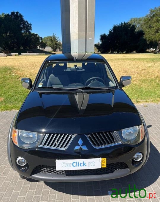 2007' Mitsubishi L200 photo #4