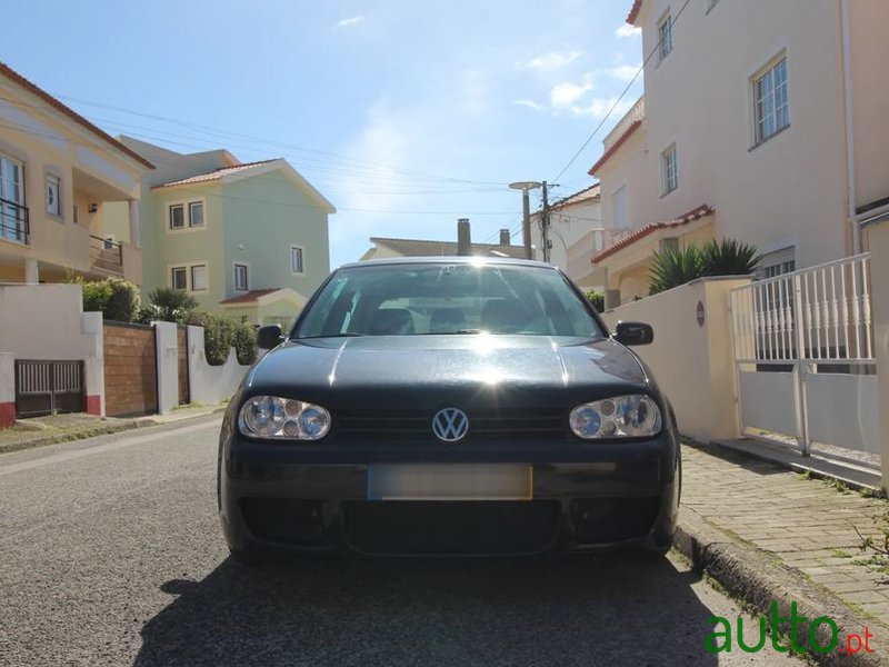 2000' Volkswagen Golf photo #2