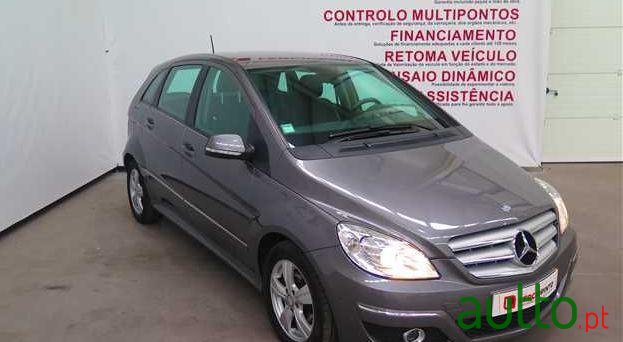 2010' Mercedes-Benz B-200 Cdi Aut. photo #1