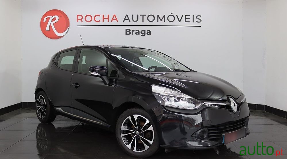 2015' Renault Clio photo #3