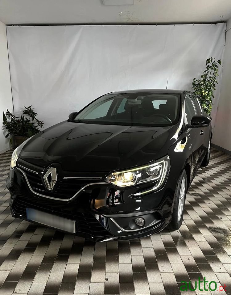 2019' Renault Megane 1.3 Tce Limited photo #1
