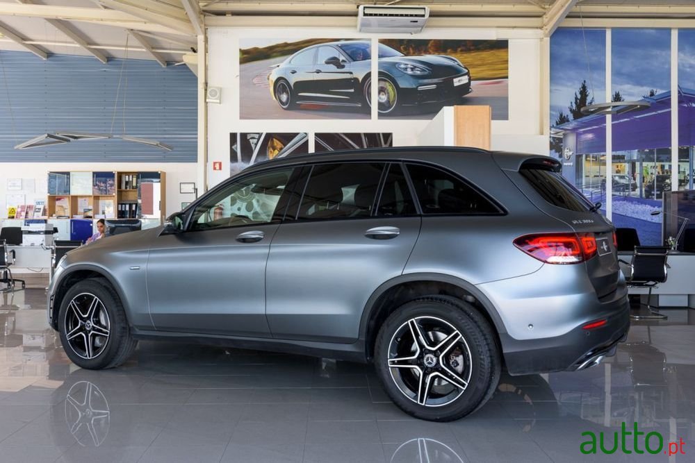 2020' Mercedes-Benz Classe Glc De 4Matic photo #3