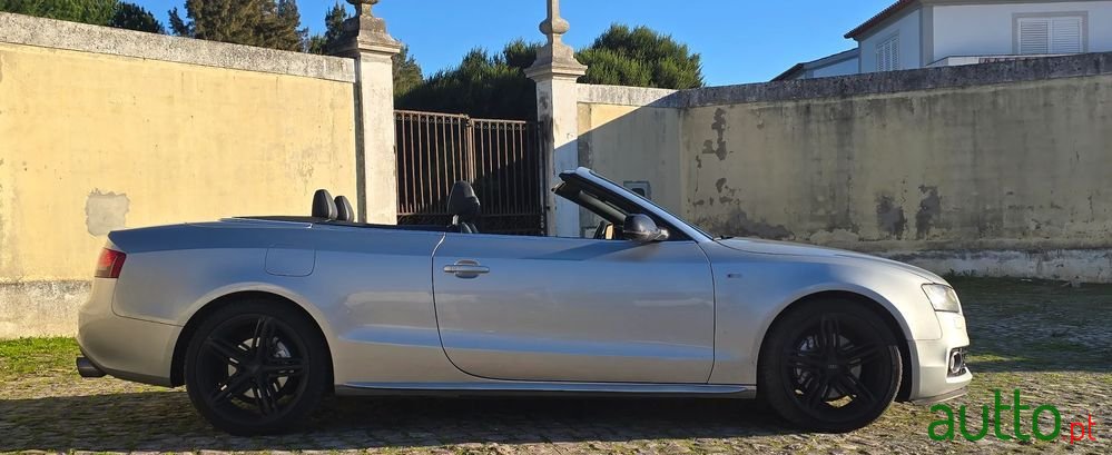 2011' Audi A5 2.0 Tfsi photo #4