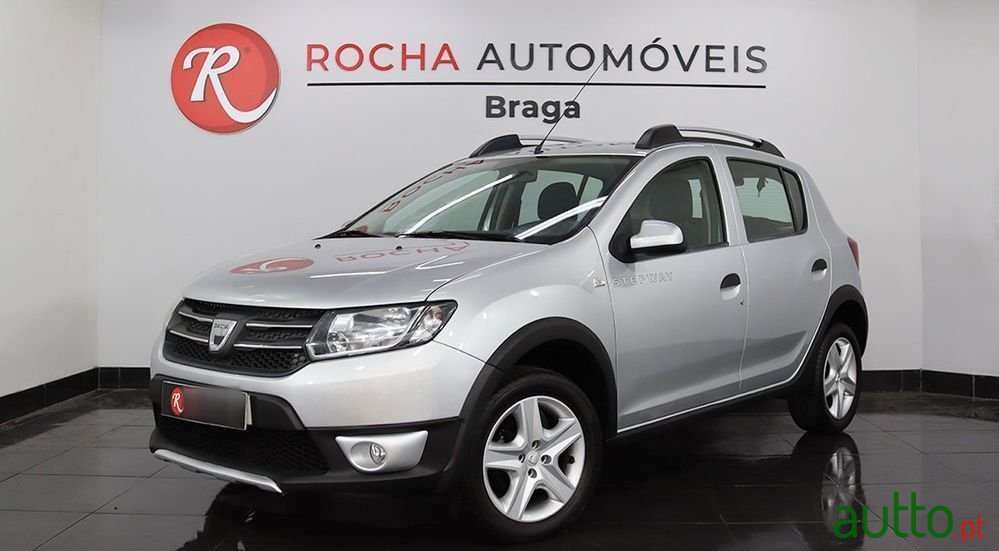 2014' Dacia Sandero Stepway photo #1