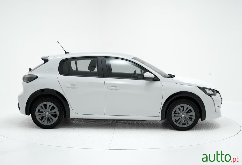 2021' Peugeot e-208 50 Kwh Active Pack photo #2