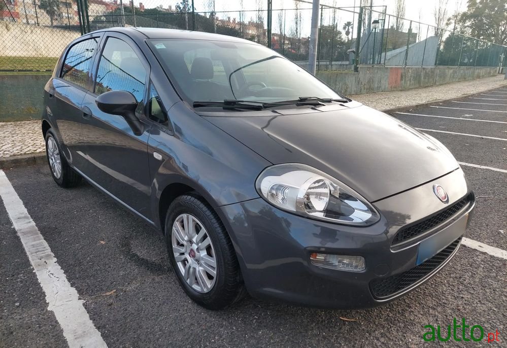 2017' Fiat Punto photo #3