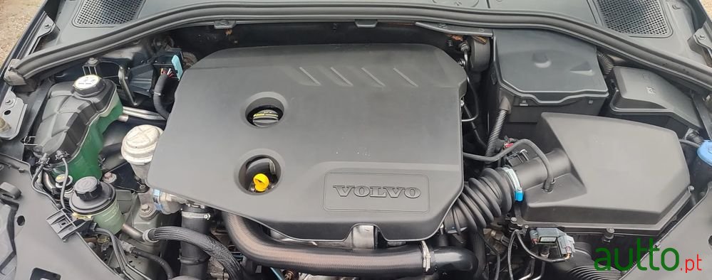 2012' Volvo V60 photo #5