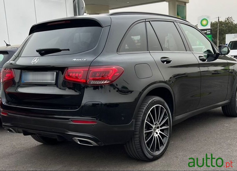 2020' Mercedes-Benz Classe Glc photo #1