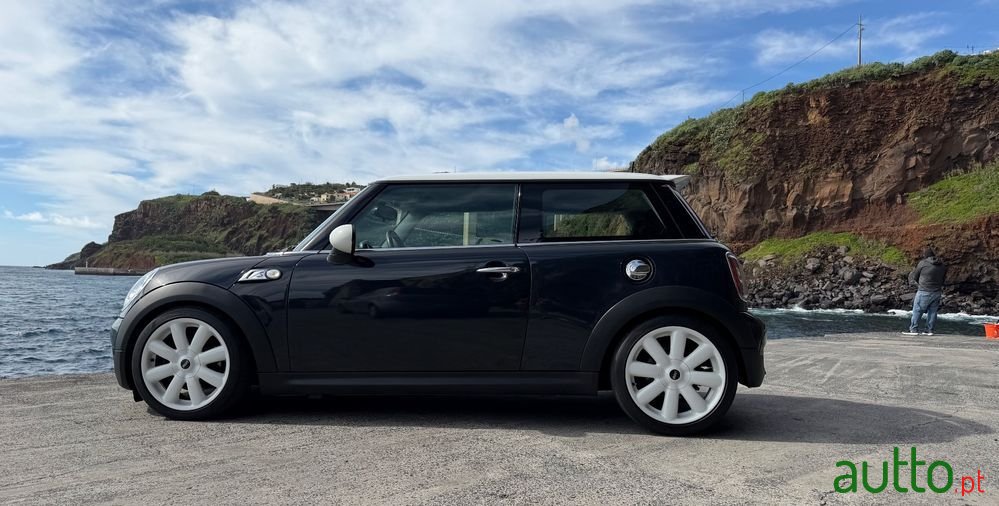 2007' MINI Cooper S 3 Portas photo #2