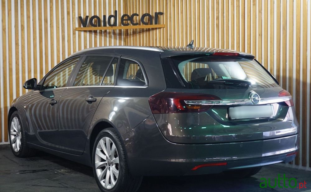 2015' Opel Insignia photo #2