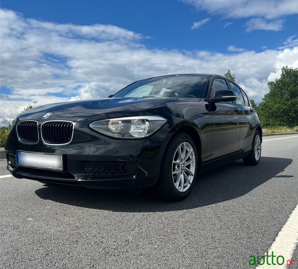 2014' BMW 114 I photo #2