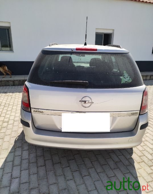 2007' Opel Astra photo #3