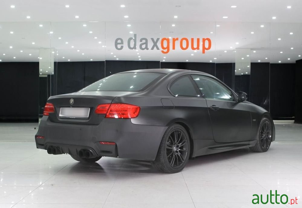 2011' BMW Série 3 photo #3