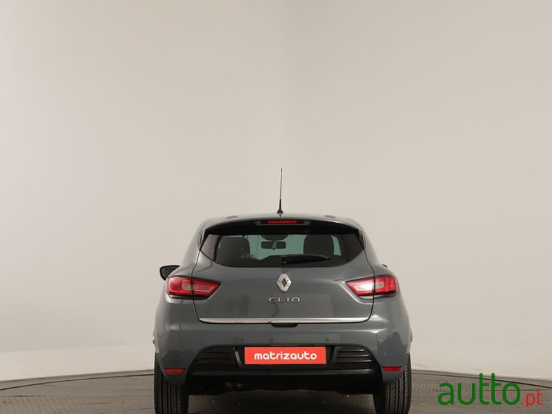 2018' Renault Clio photo #3