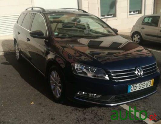 2014' Volkswagen Passat Variant photo #2