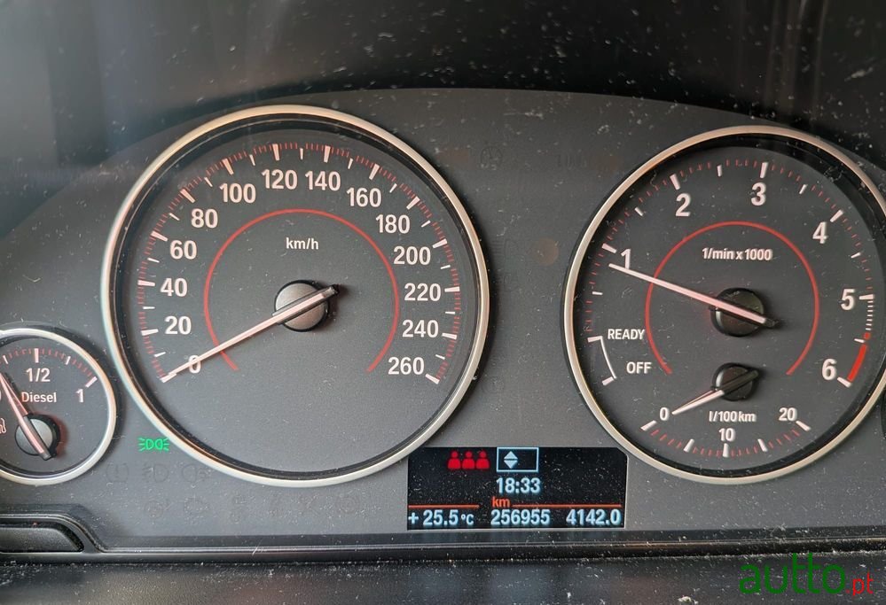 2013' BMW Série 3 photo #6