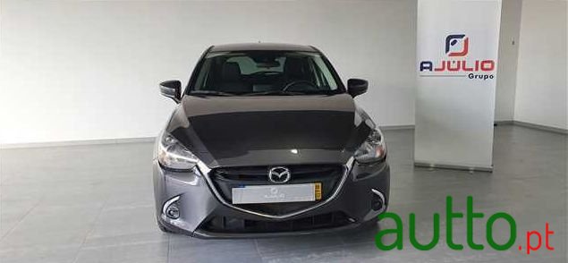 2019' Mazda 2 photo #1