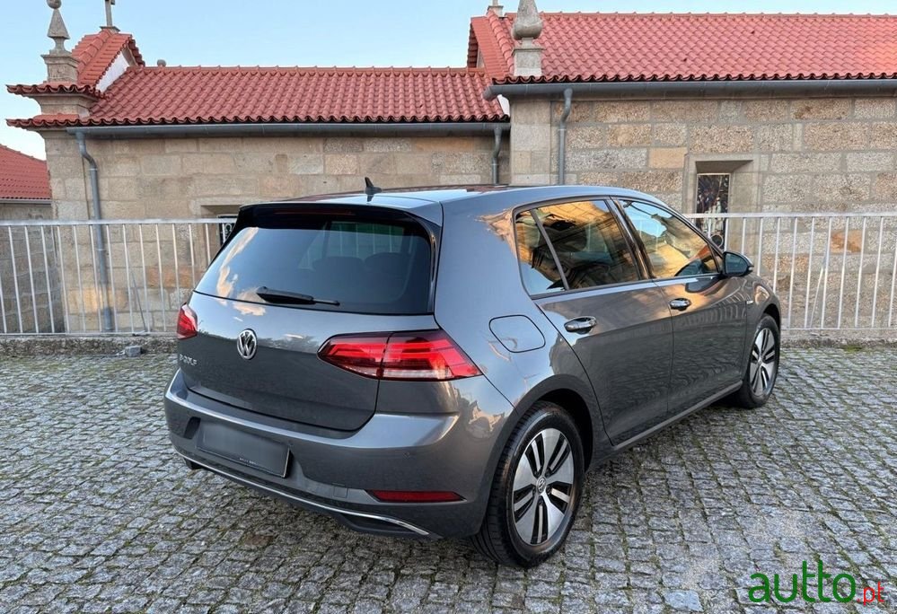 2018' Volkswagen e-Golf Ac/Dc photo #4