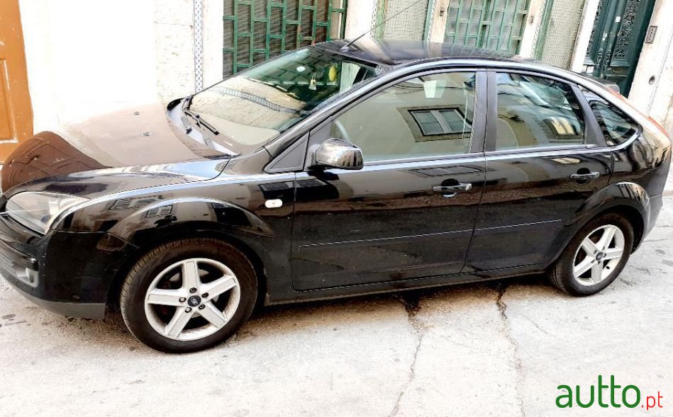 2008' Ford Focus photo #5