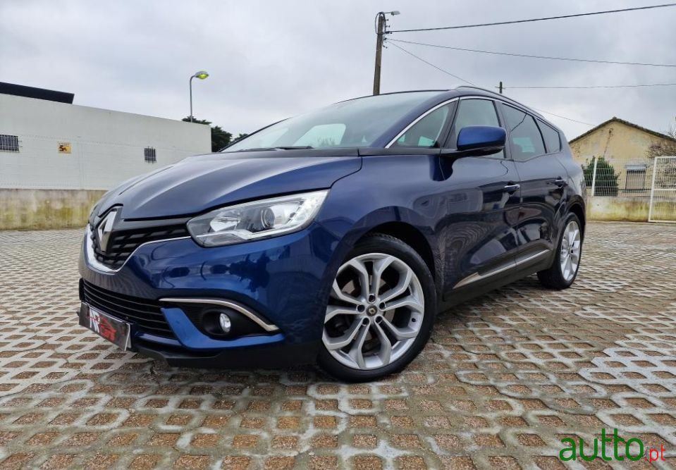 2018' Renault Grand Scénic photo #1