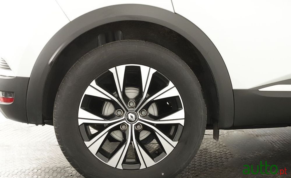 2022' Renault Captur photo #5