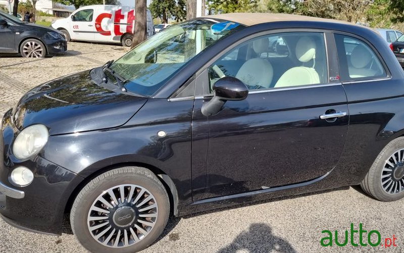 2011' Fiat 500C photo #4