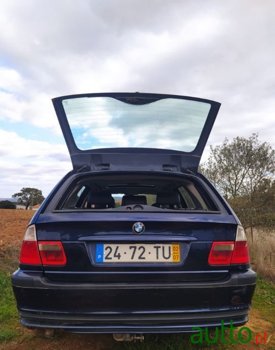 2002' BMW 320 photo #4