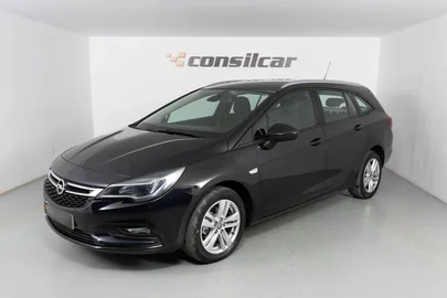 2018' Opel Astra Sports Tourer