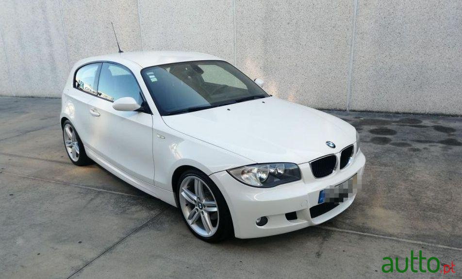 2008' BMW 118 Pack M photo #3