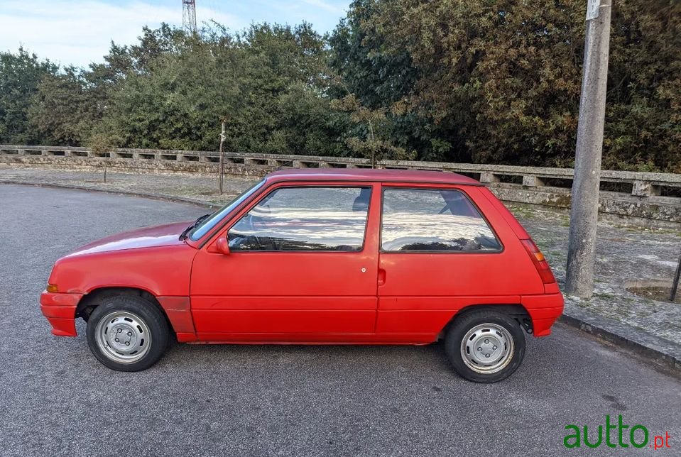 1988' Renault 5 photo #2