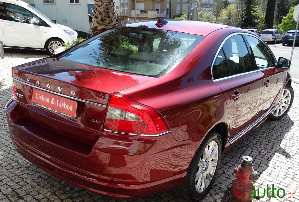 2010' Volvo S80 photo #3