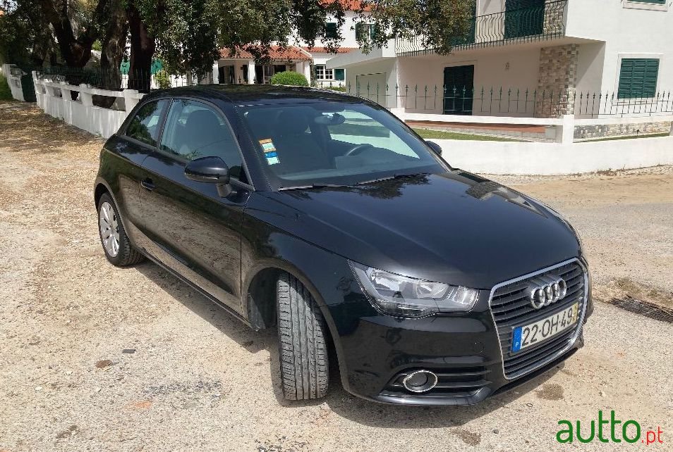 2014' Audi A1 Advance photo #1