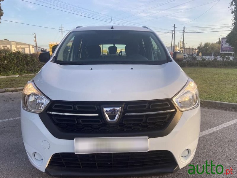 2020' Dacia Lodgy Tce 100 Gpf Start photo #3