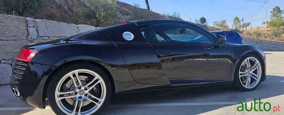 2008' Audi R8 Coupé photo #4