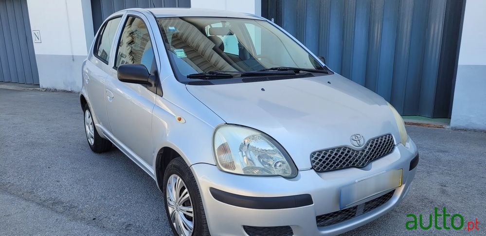 2004' Toyota Yaris 1.0 Terra photo #4