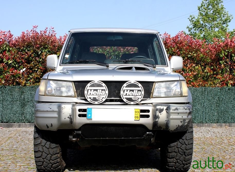 1999' Hyundai Galloper photo #5